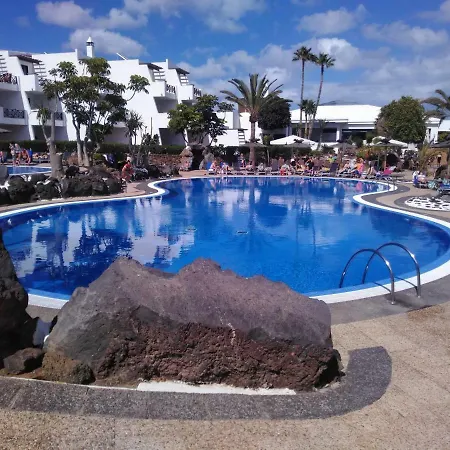 Lejlighed Centre Pool And Beach *